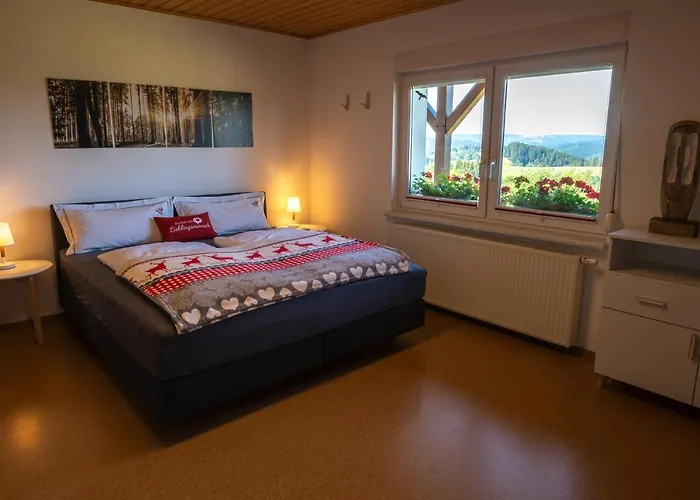 アパート Fuchsbau Im Eg Des Ferienhauses Falkenhoehe *