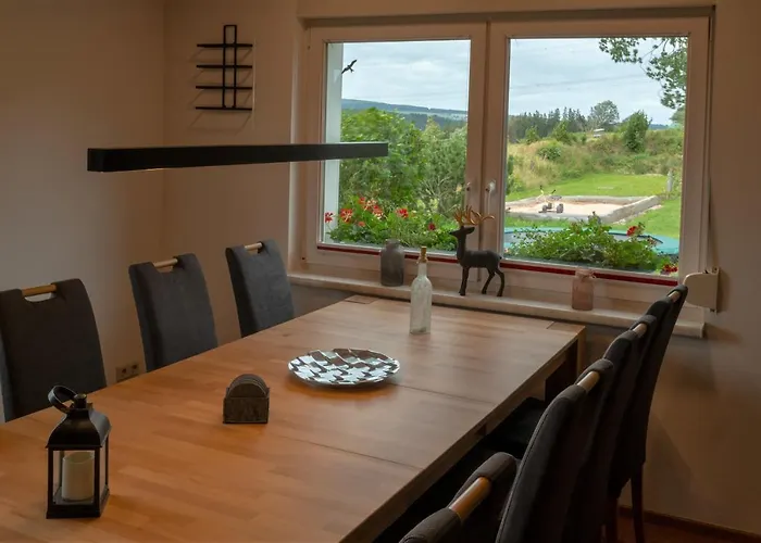 Fuchsbau Im Eg Des Ferienhauses Falkenhoehe Daire Oberweißbach